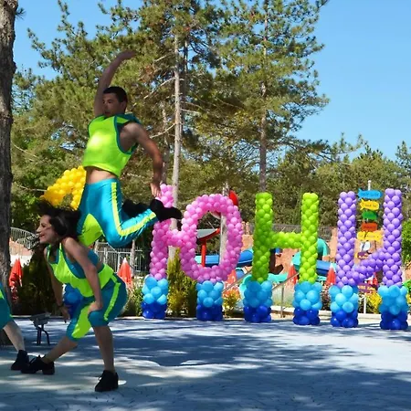 Calimera Ralitsa Superior 4* אלבנה